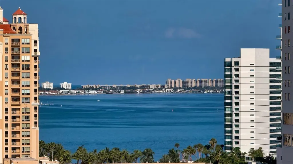 50 Central Avenue Sarasota FL 34236