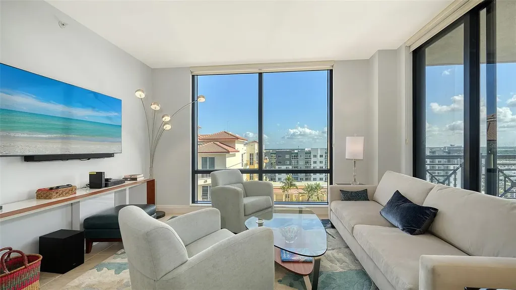 50 Central Avenue Sarasota FL 34236