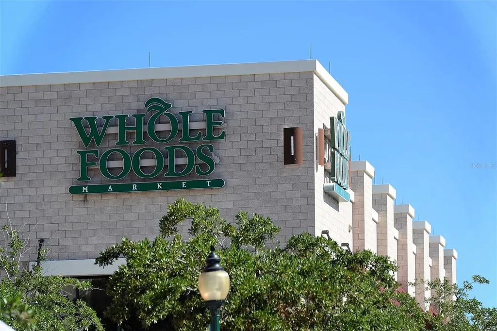 50 Central Avenue Sarasota FL 34236