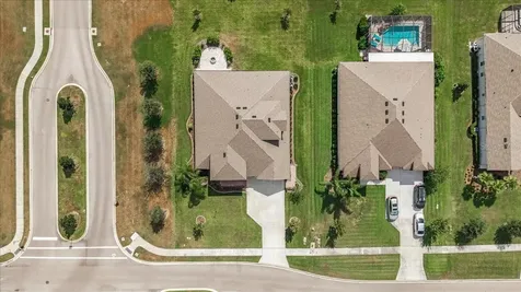 1728 Twin Rivers Trail Parrish FL 34219