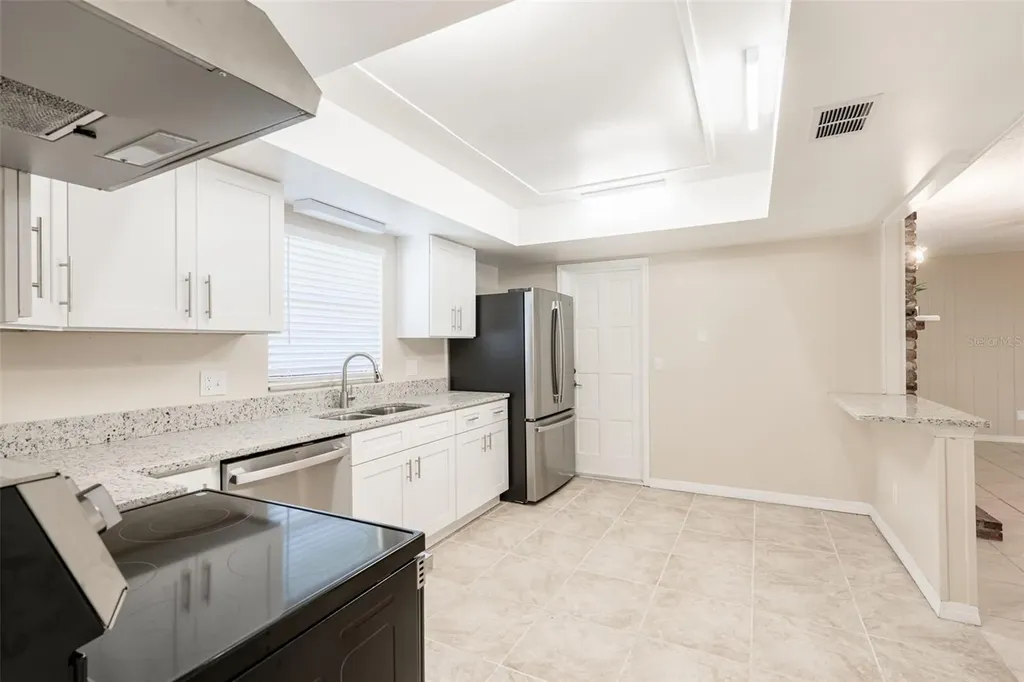 806 Highland Drive Altamonte Springs FL 32701