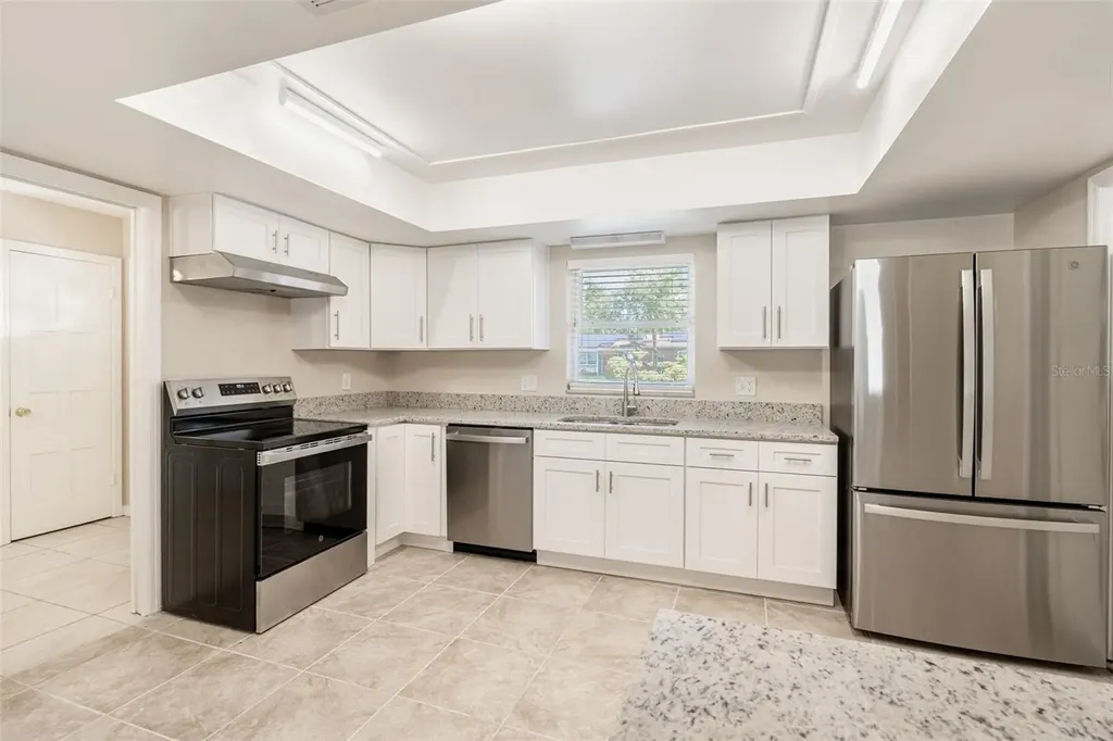 806 Highland Drive Altamonte Springs FL 32701