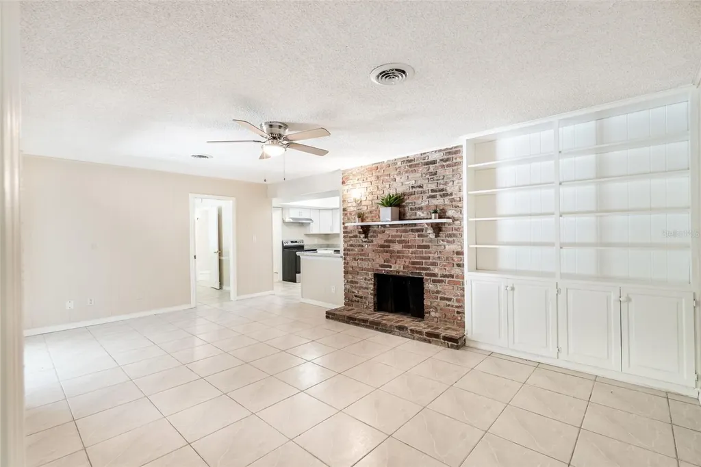 806 Highland Drive Altamonte Springs FL 32701