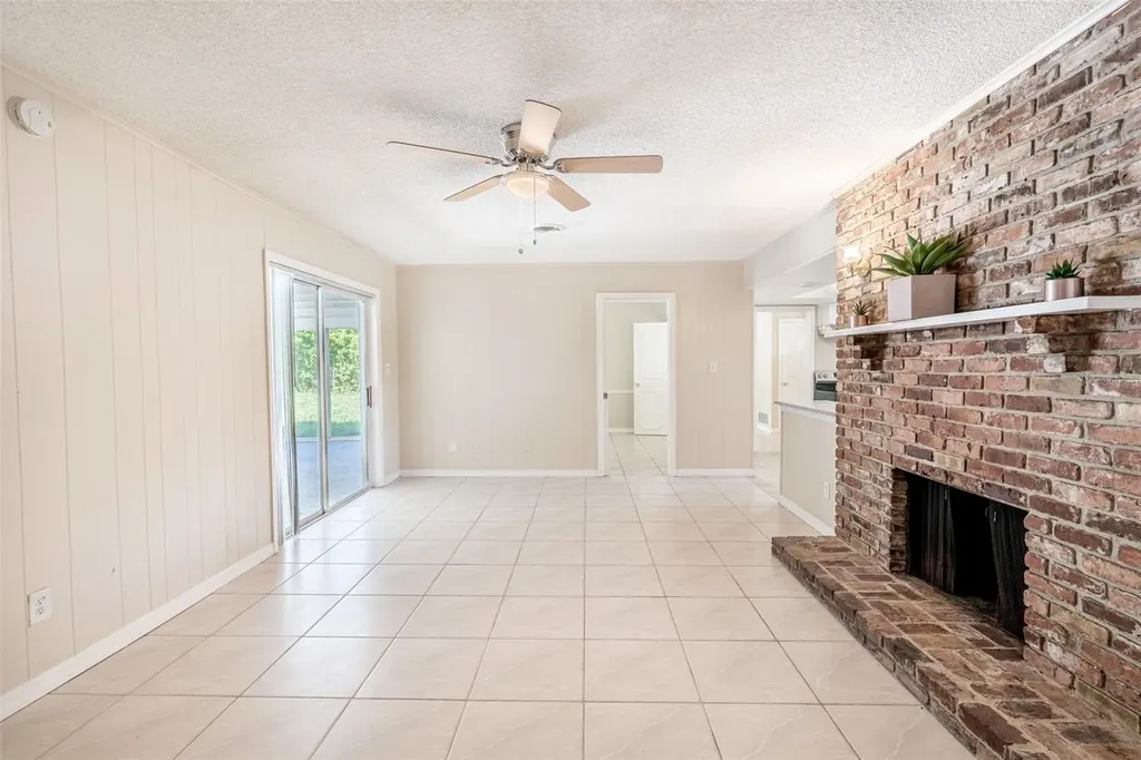 806 Highland Drive Altamonte Springs FL 32701