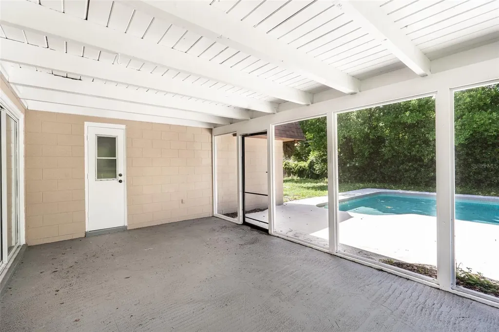 806 Highland Drive Altamonte Springs FL 32701