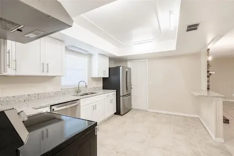 806 Highland Drive Altamonte Springs FL 32701