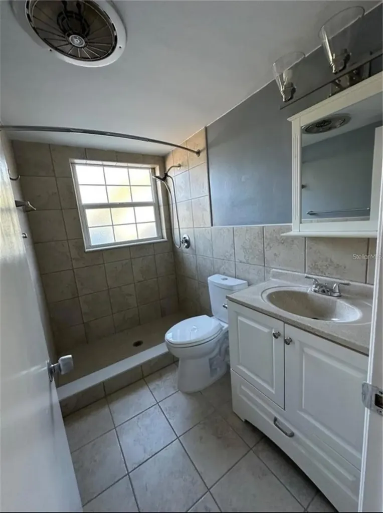 5505 Hernandes Drive Orlando FL 32808