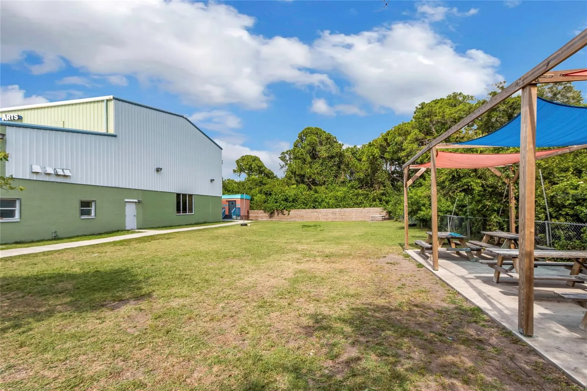 7633 131st Street Seminole FL 33776