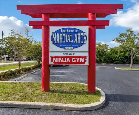 7633 131st Street Seminole FL 33776