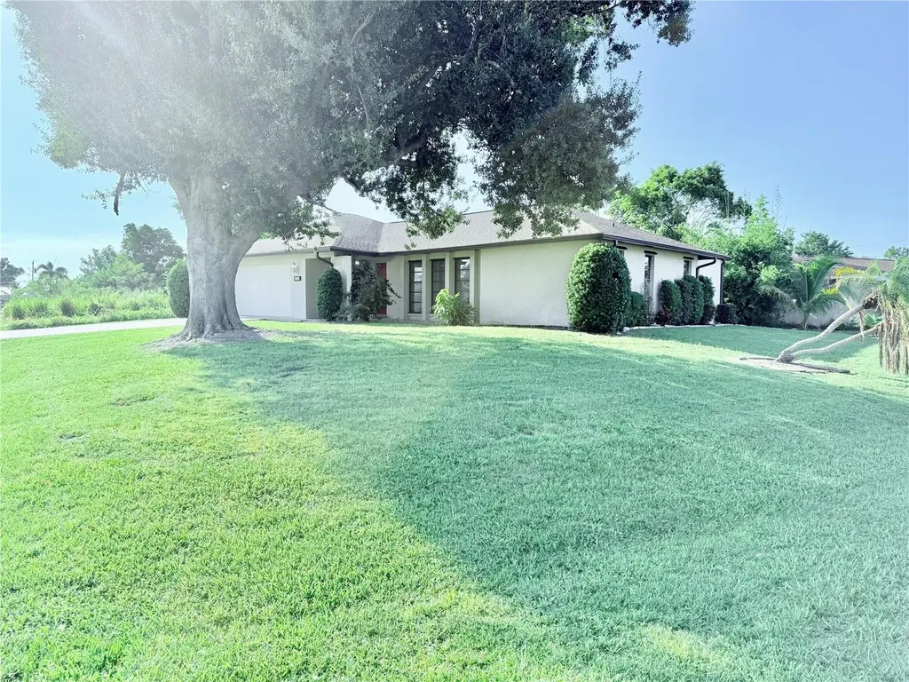 169 Chatham Street NW Port Charlotte FL 33952