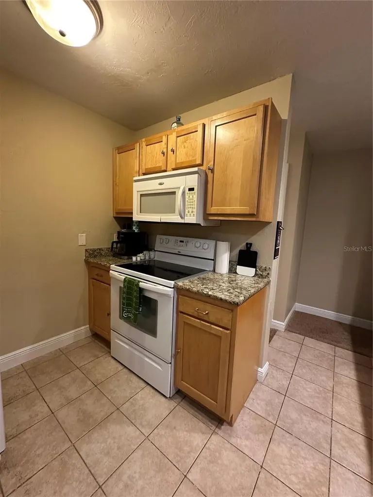 1345 Airport Drive Tallahassee FL 32304