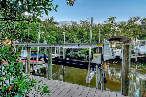 7154 Hawks Harbor Circle Bradenton FL 34207