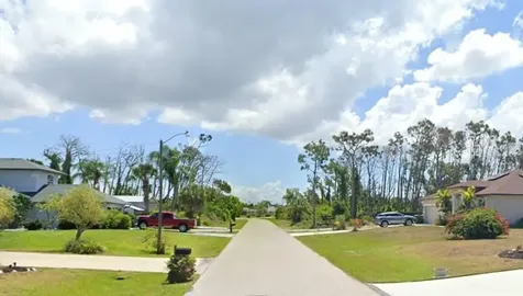 9081 Avalon Avenue Englewood FL 34224