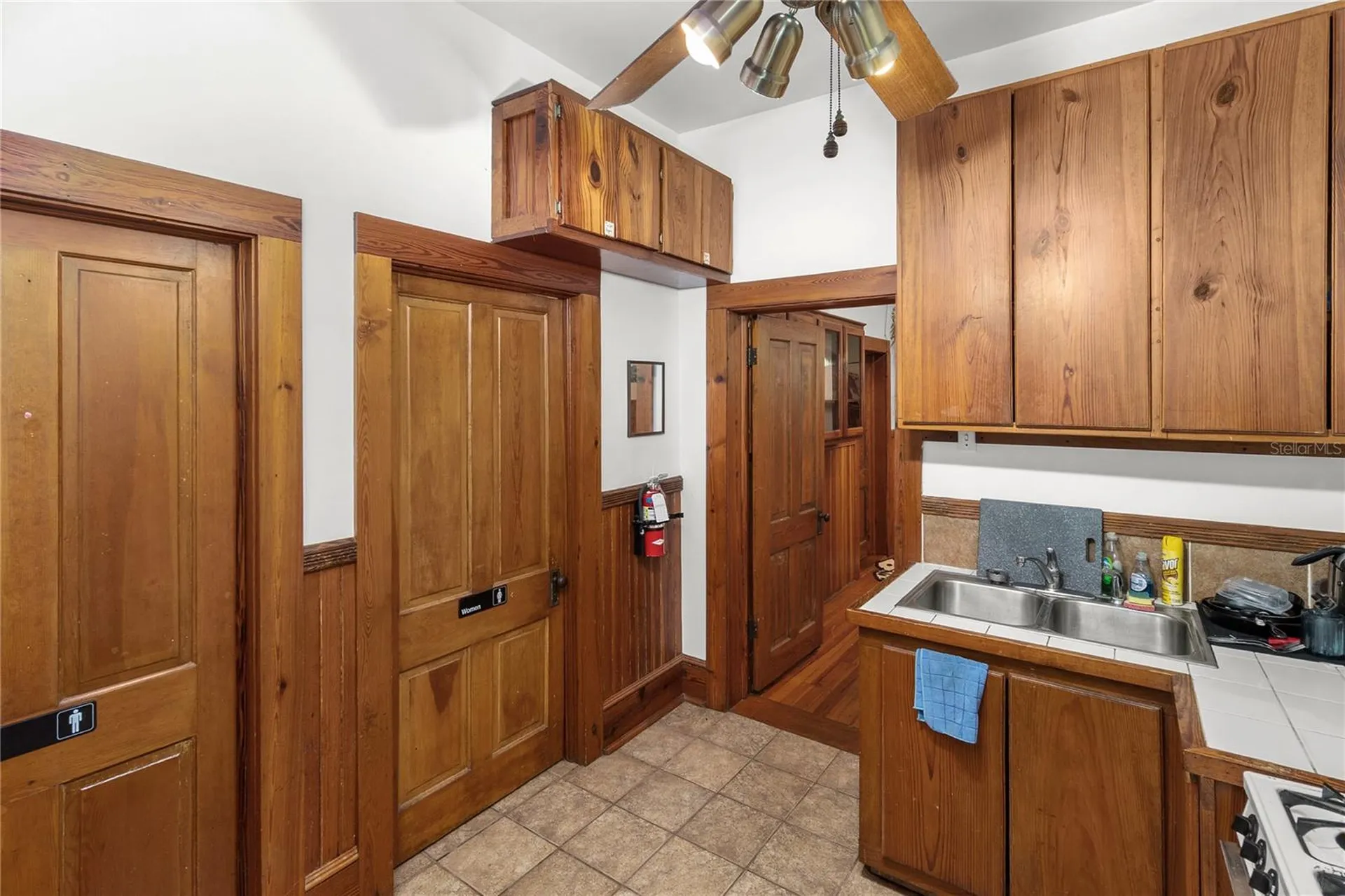 619 NE 1st Street Gainesville FL 32601