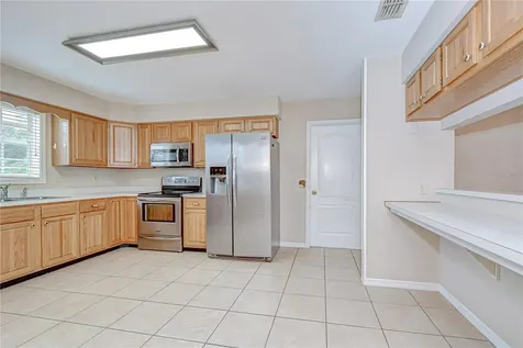 5912 Newberry Court Zephyrhills FL 33542