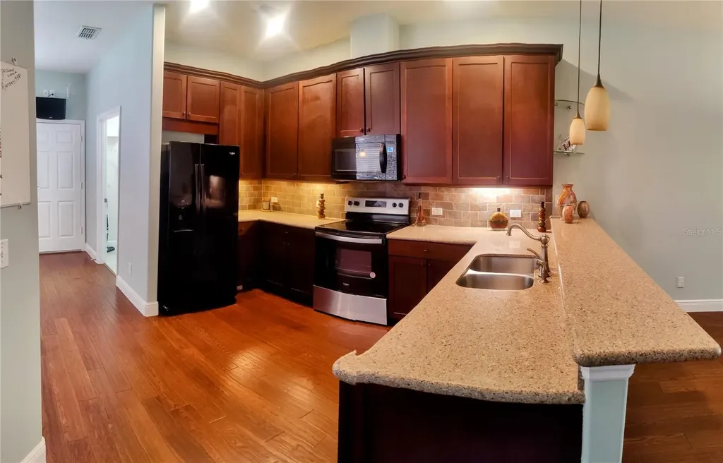 22011 Belgian Court Mount Dora FL 32757