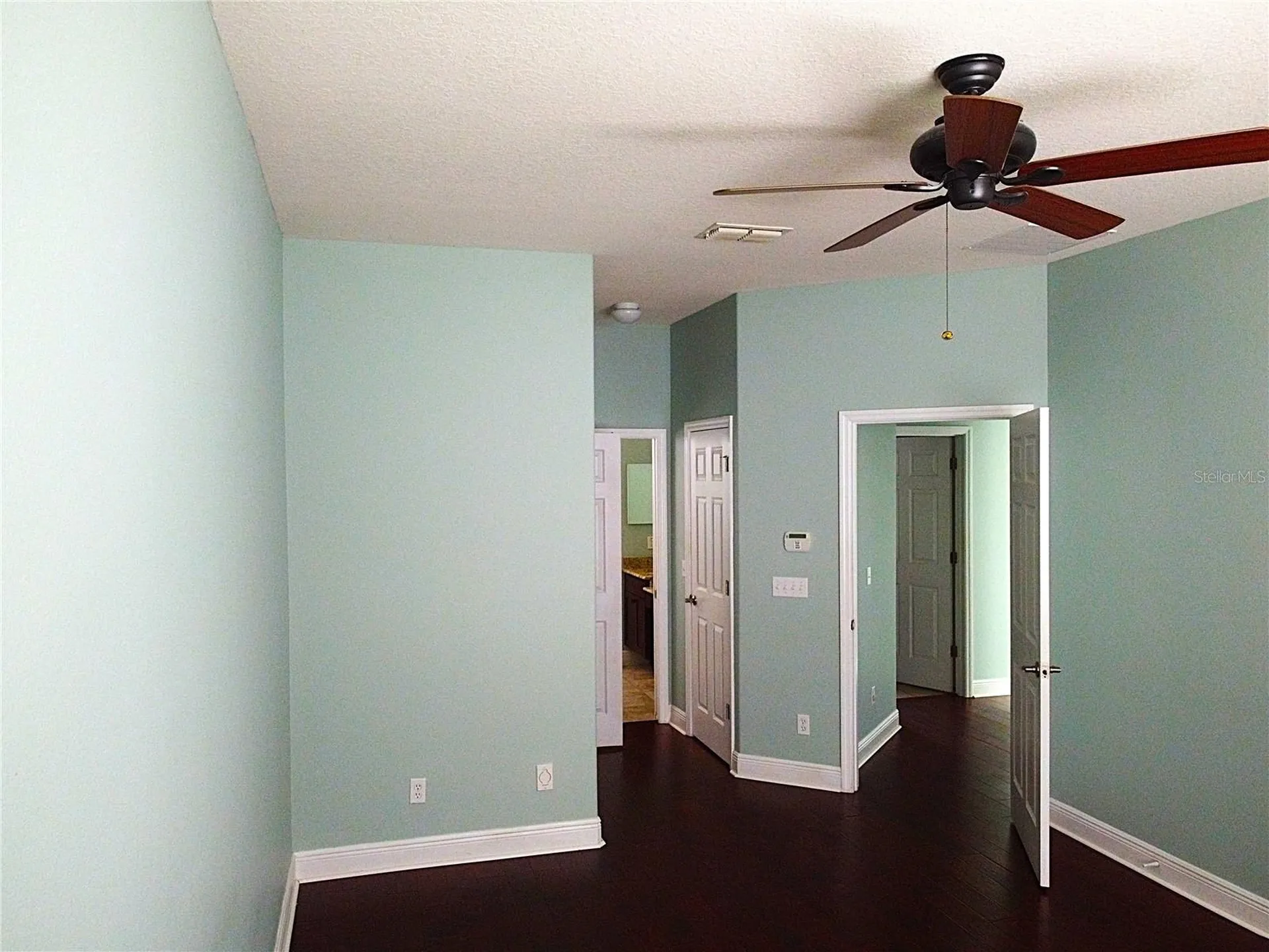 22011 Belgian Court Mount Dora FL 32757