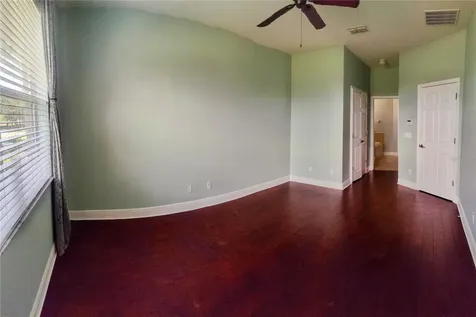 22011 Belgian Court Mount Dora FL 32757