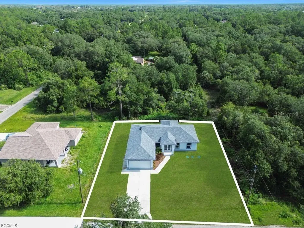 2003 E 14th Street Lehigh Acres FL 33972