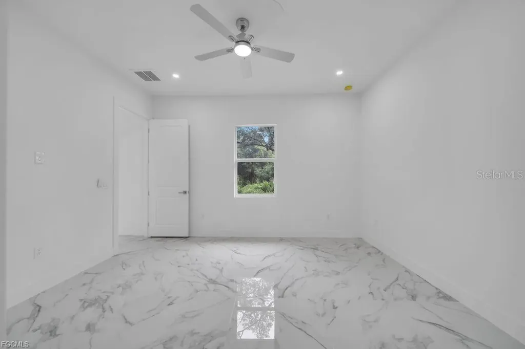 2003 E 14th Street Lehigh Acres FL 33972