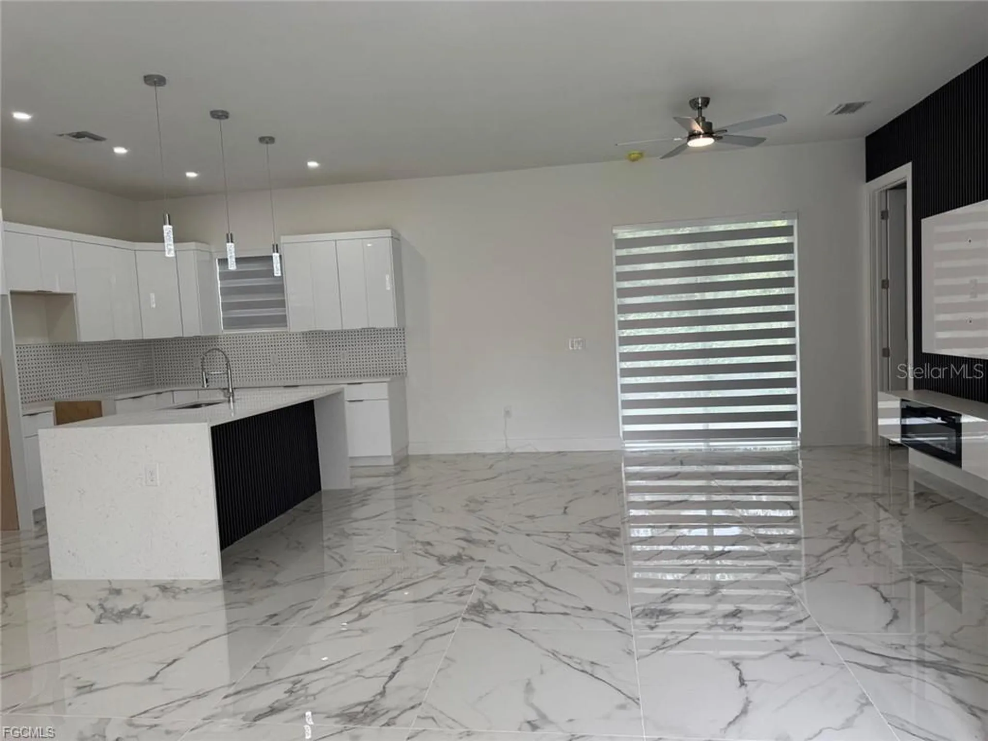 2003 E 14th Street Lehigh Acres FL 33972