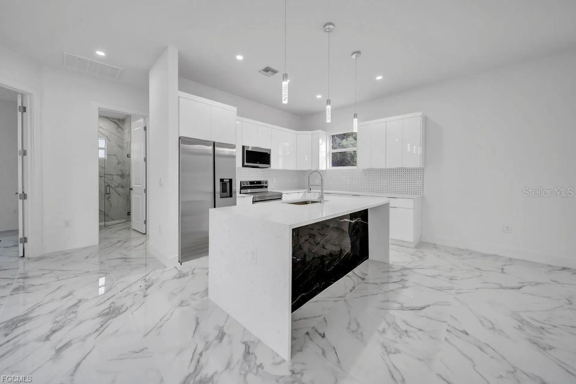 2003 E 14th Street Lehigh Acres FL 33972