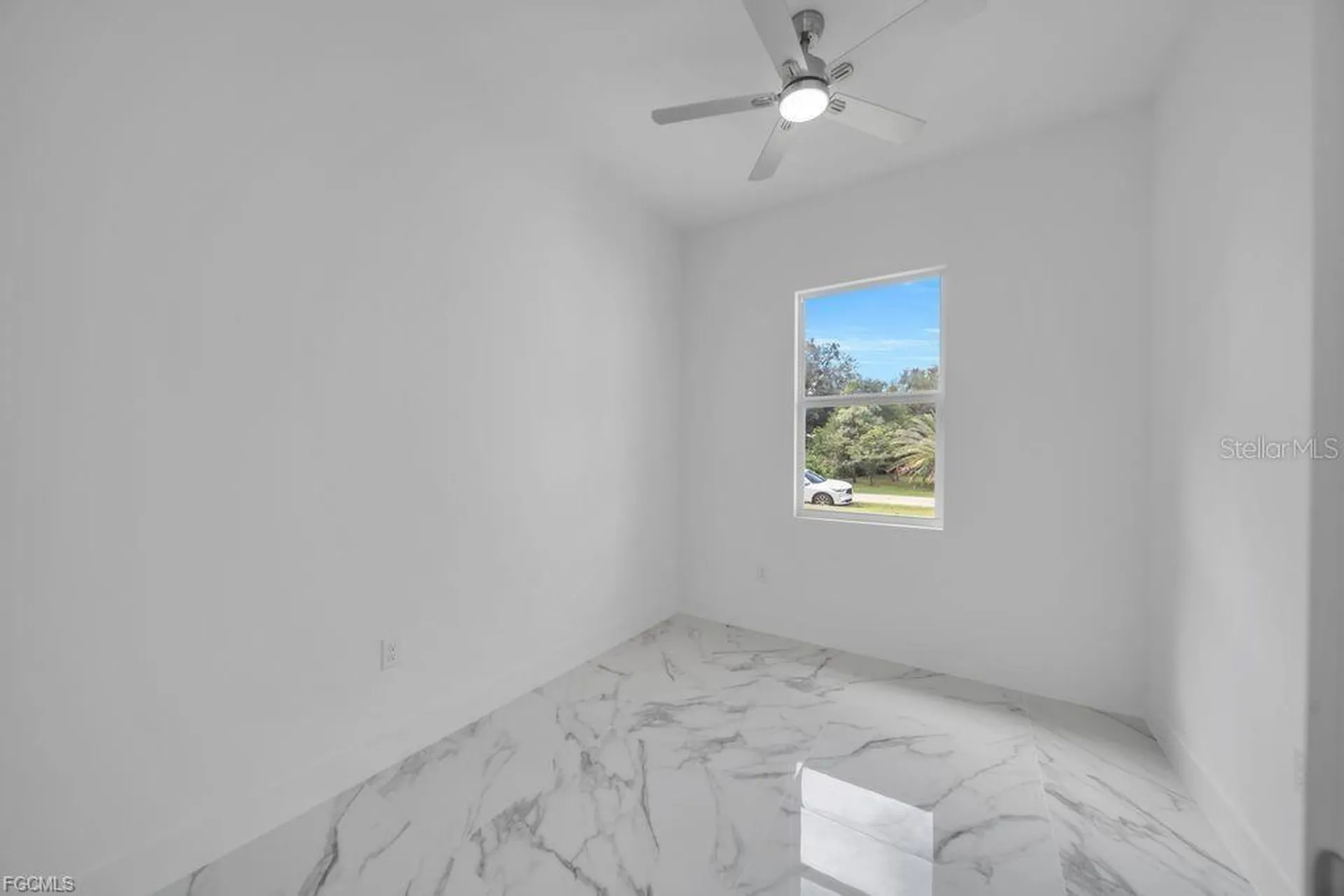 2003 E 14th Street Lehigh Acres FL 33972