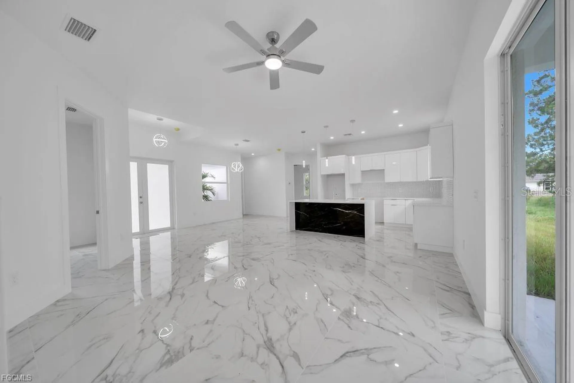 2003 E 14th Street Lehigh Acres FL 33972