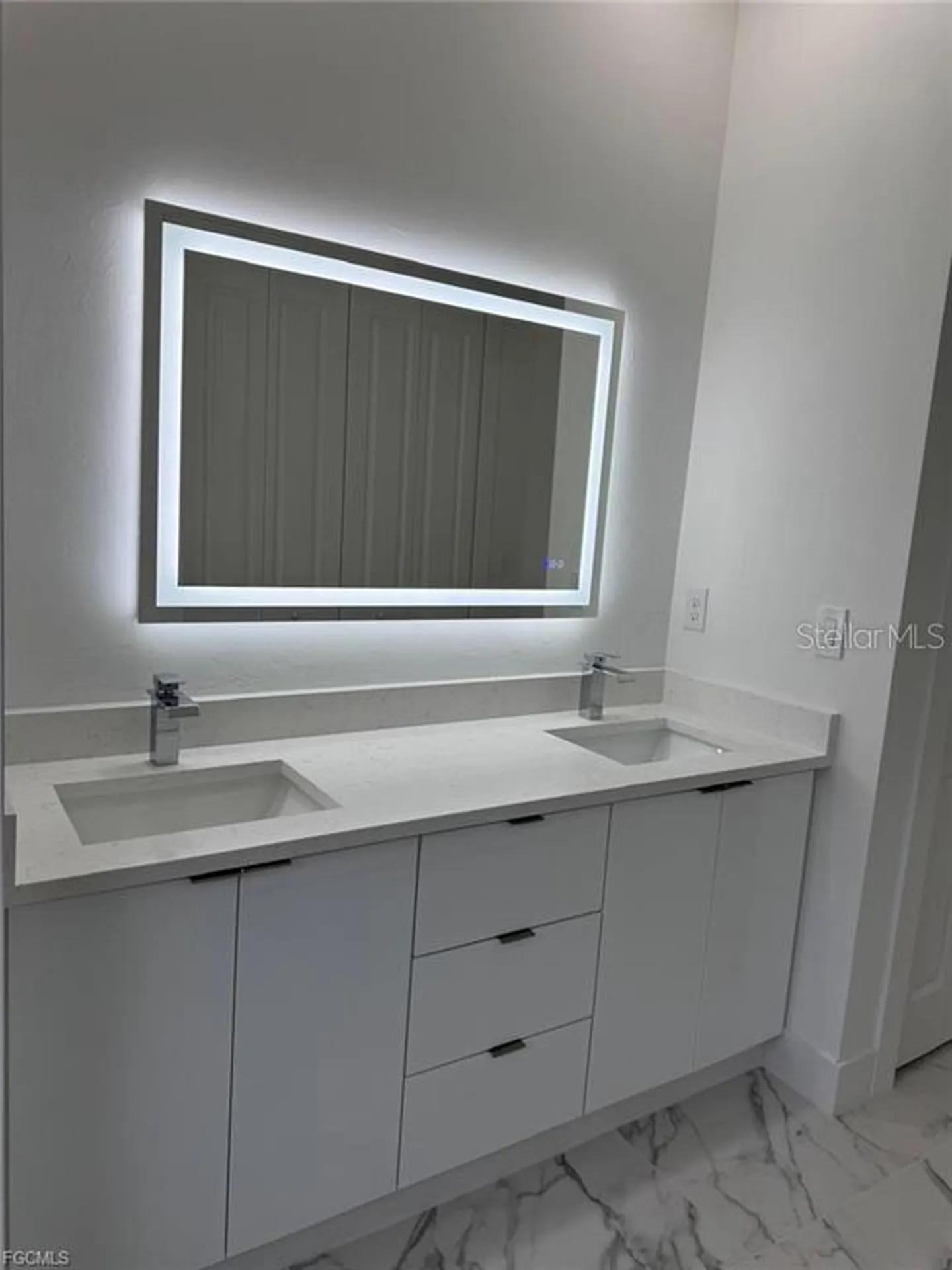 2003 E 14th Street Lehigh Acres FL 33972