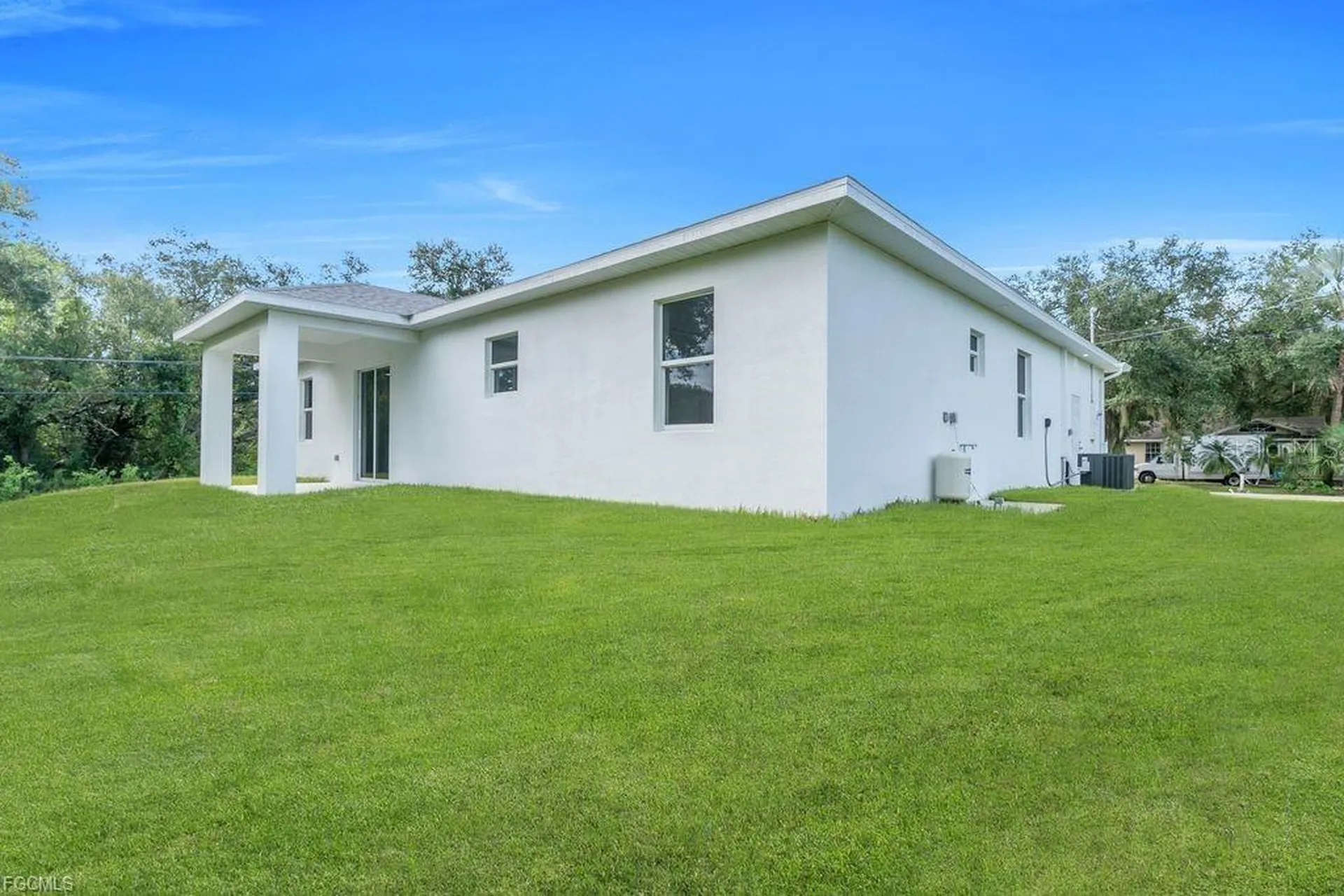 2003 E 14th Street Lehigh Acres FL 33972