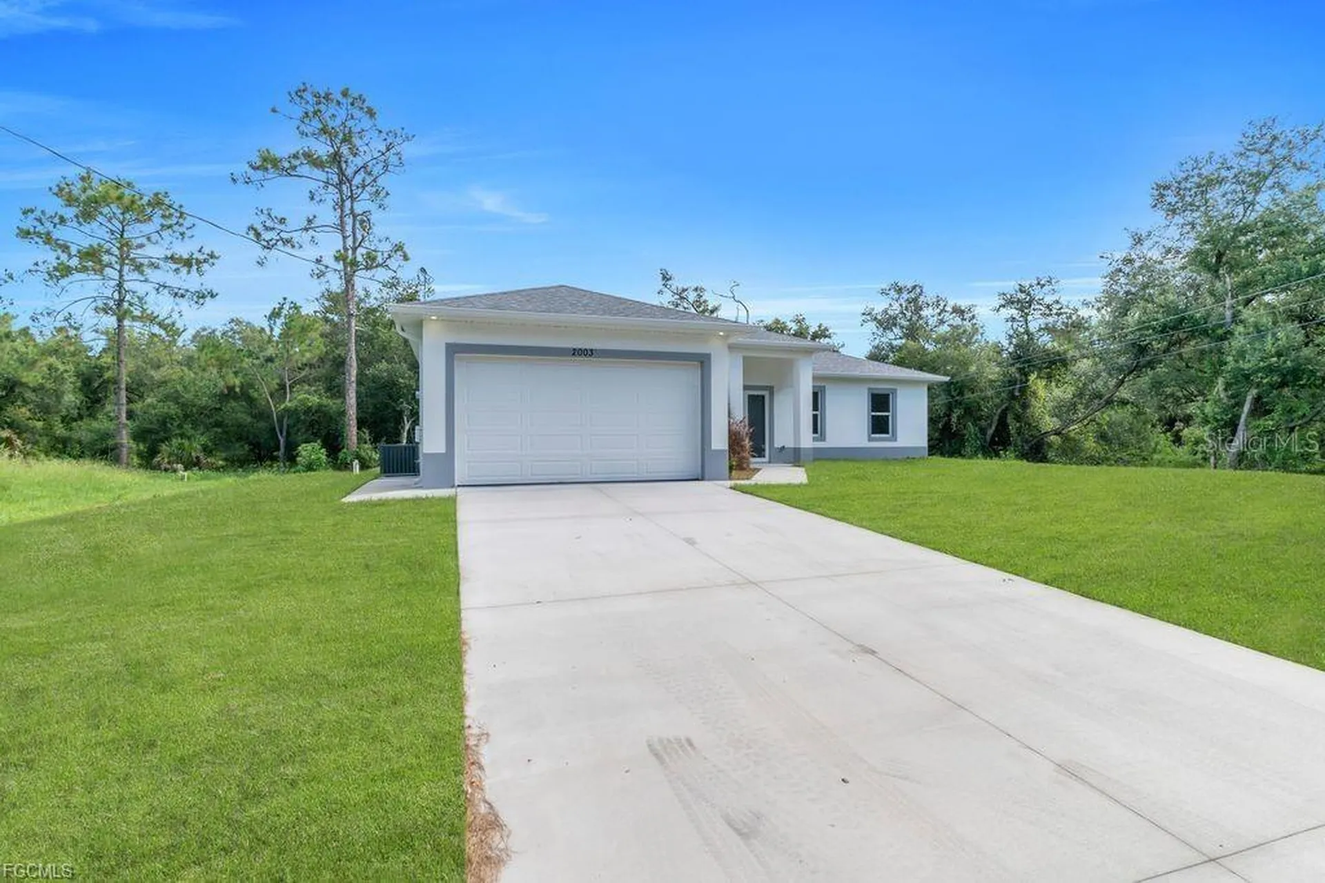 2003 E 14th Street Lehigh Acres FL 33972