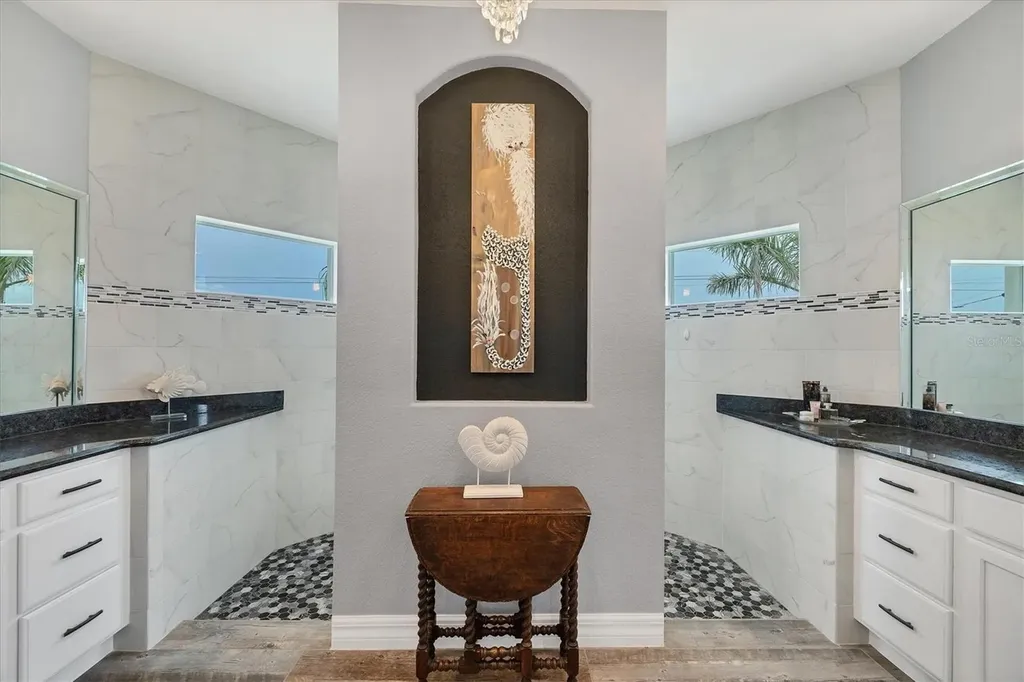 15704 Lakeland Circle Port Charlotte FL 33981