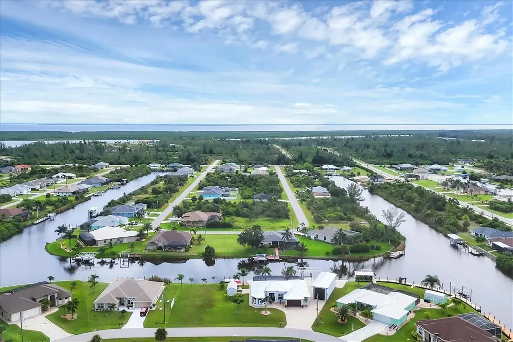 15704 Lakeland Circle Port Charlotte FL 33981