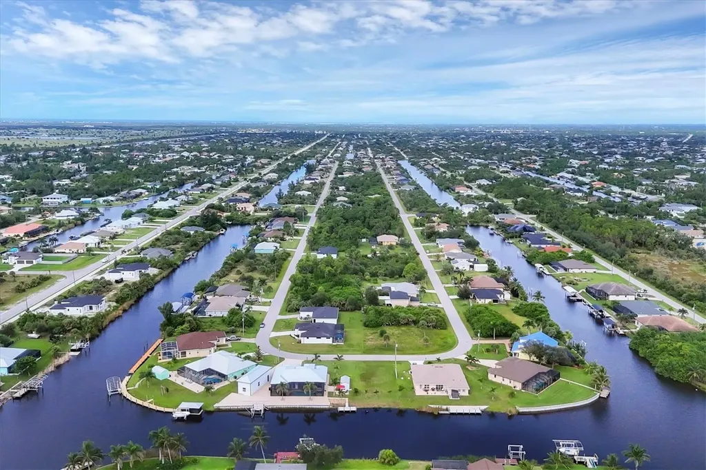 15704 Lakeland Circle Port Charlotte FL 33981