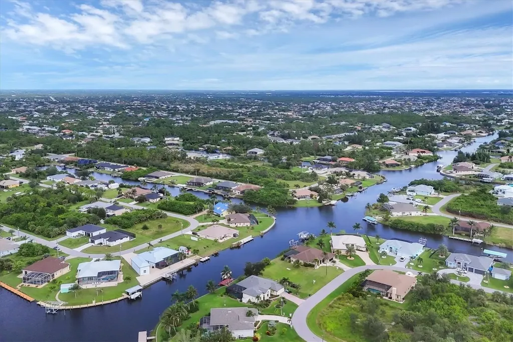 15704 Lakeland Circle Port Charlotte FL 33981