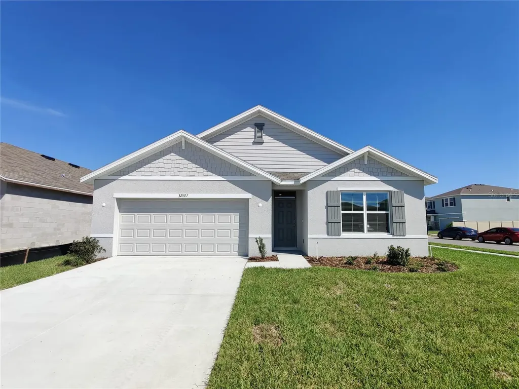 32597 Kobuk Valley Avenue Wesley Chapel FL 33543