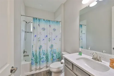 7411 Windport Lane Apollo Beach FL 33572