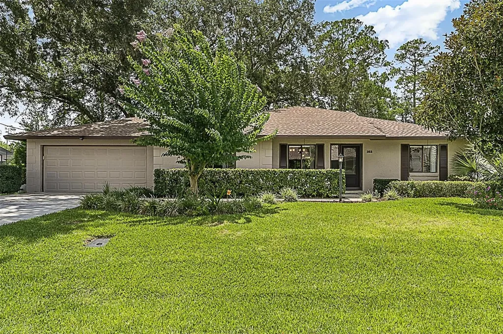 162 Wellstone Drive Palm Coast FL 32164