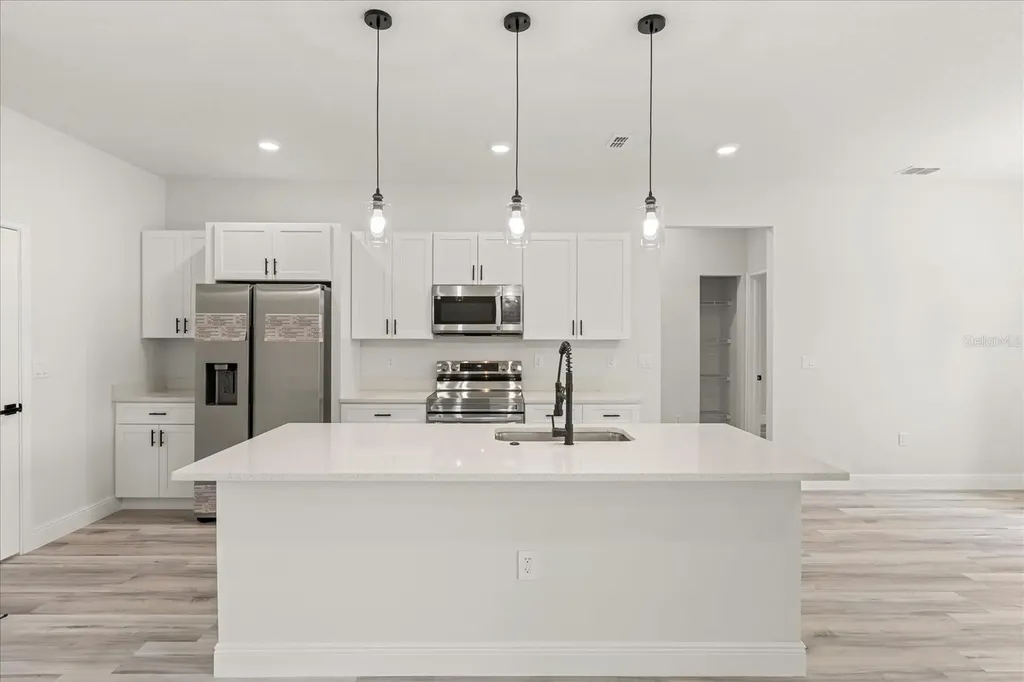 2097 SW 153rd Loop Ocala FL 34473