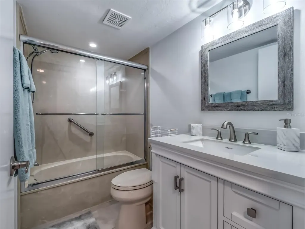 5204 Wedgewood Lane Sarasota FL 34235