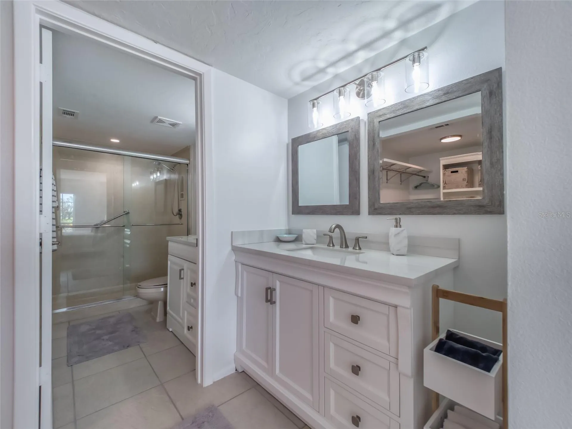 5204 Wedgewood Lane Sarasota FL 34235