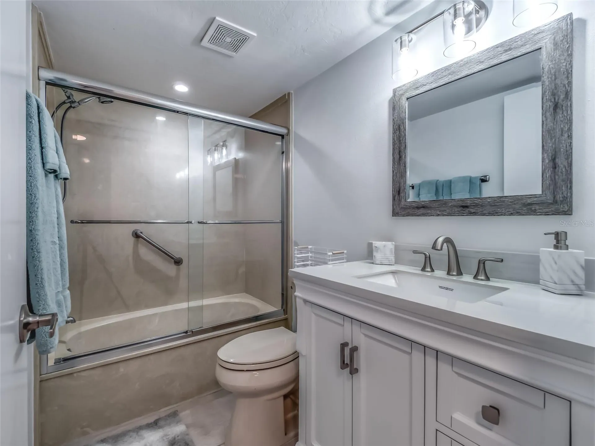 5204 Wedgewood Lane Sarasota FL 34235
