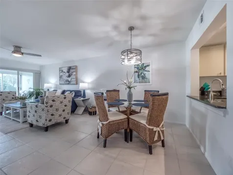 5204 Wedgewood Lane Sarasota FL 34235