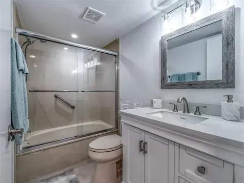 5204 Wedgewood Lane Sarasota FL 34235