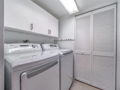 5204 Wedgewood Lane Sarasota FL 34235