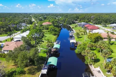 321 Hoffer Street Port Charlotte FL 33953
