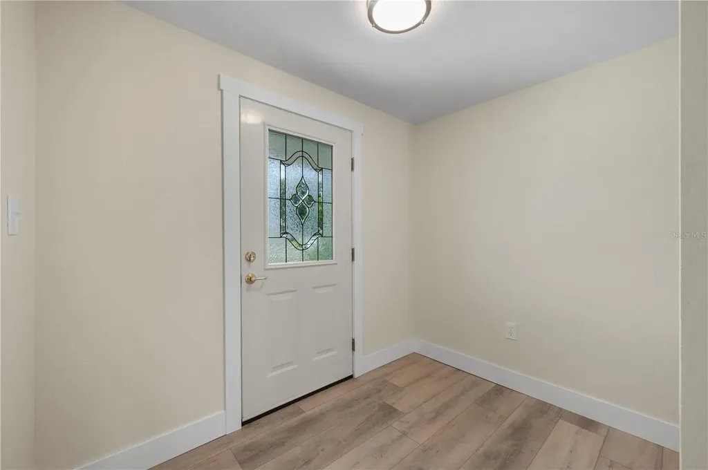 542 Lakehurst Avenue NW Port Charlotte FL 33952