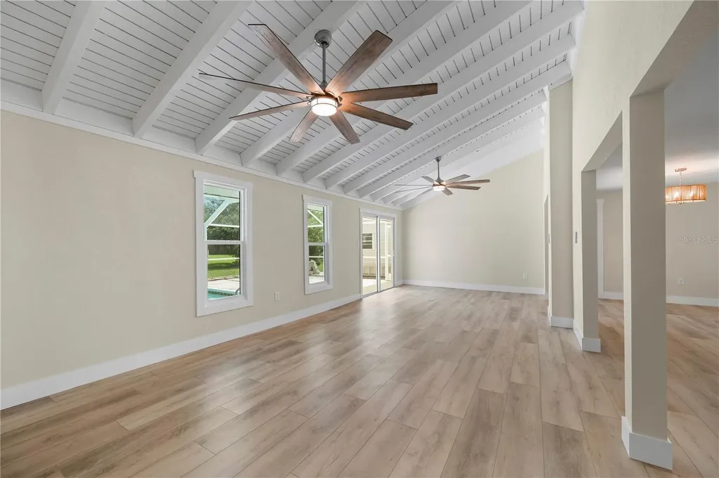 542 Lakehurst Avenue NW Port Charlotte FL 33952