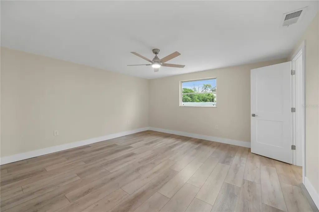 542 Lakehurst Avenue NW Port Charlotte FL 33952