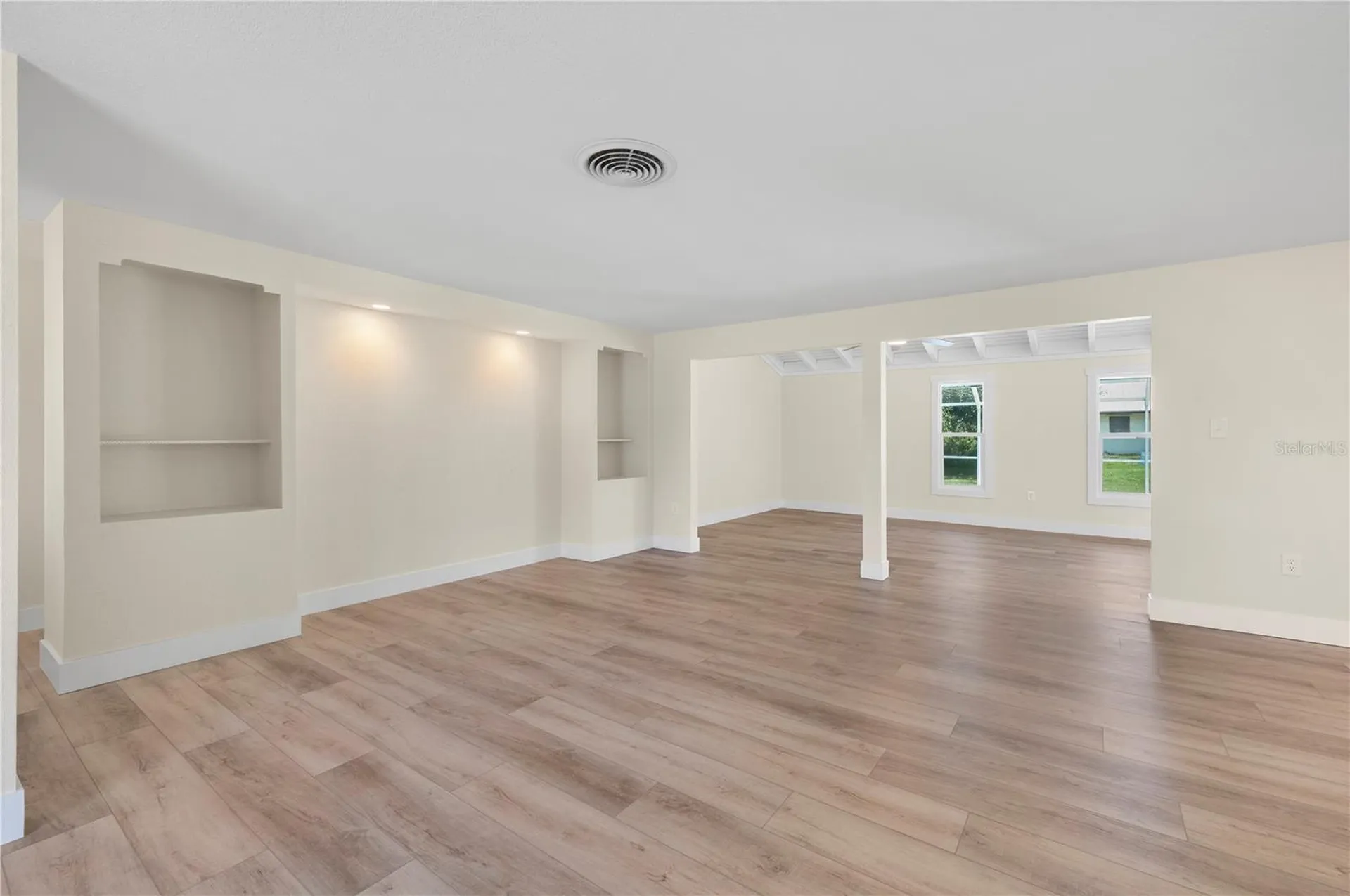 542 Lakehurst Avenue NW Port Charlotte FL 33952